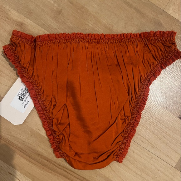 NWT Doen Lola Brief in Redbud Burnt Orange 90% Silk Underwear - Picture 6 of 7